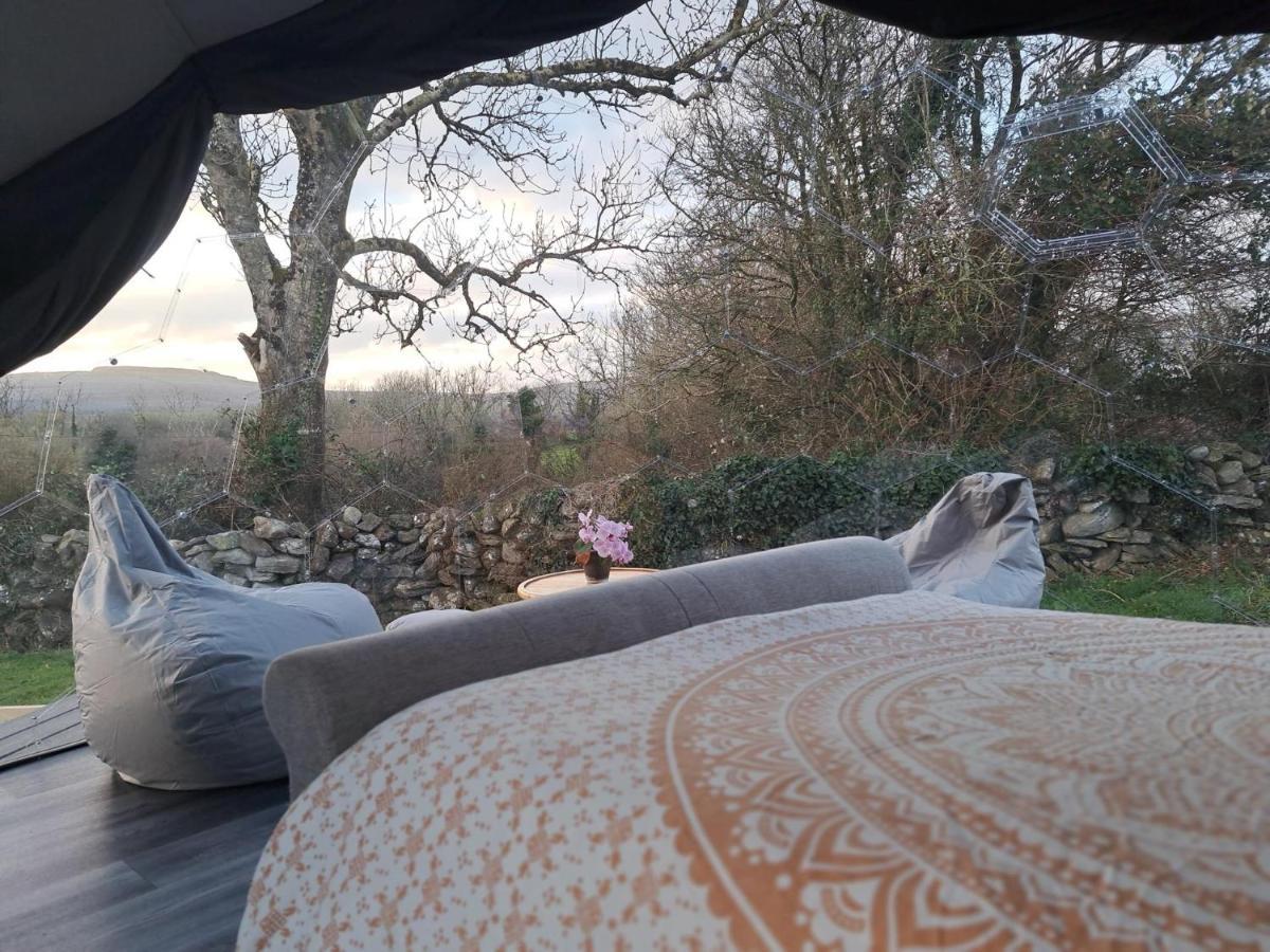 Luxury Glamping Dome With Views Of The Burren Vila Boston Exterior foto